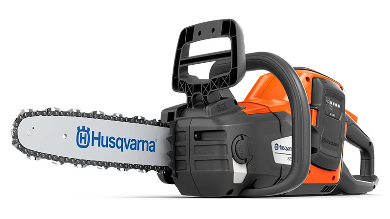 Husqvarna Power Equipment 225i battery and charger included in Saint Maries, Idaho - Photo 1
