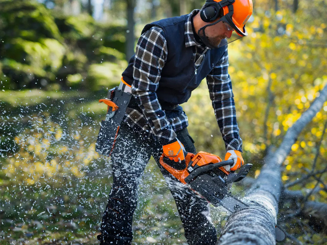 Husqvarna Power Equipment 445S in Saint Maries, Idaho - Photo 13