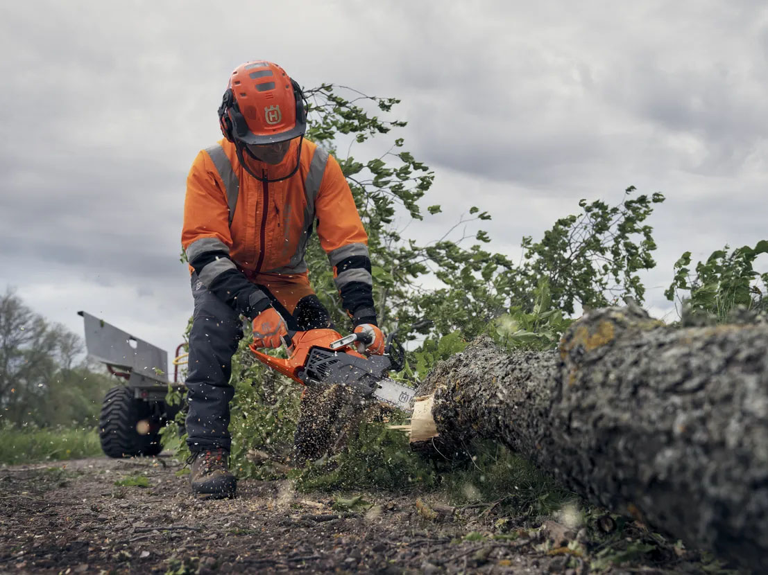 Husqvarna Power Equipment 540 XP Mark III 14 in. .325mini in Saint Maries, Idaho - Photo 9