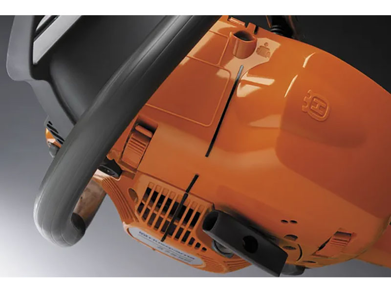 Husqvarna Power Equipment 555 18 in. C83 in Saint Maries, Idaho - Photo 7
