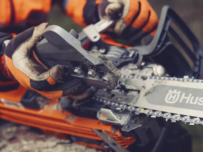 Husqvarna Power Equipment 564 XP Fuel Injected 18 in. C85 in Saint Maries, Idaho - Photo 12