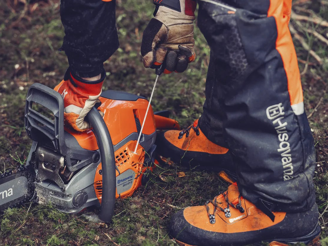 Husqvarna Power Equipment 564 XP G Fuel Injected 18 in. in Saint Maries, Idaho - Photo 6