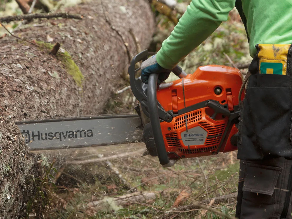 Husqvarna Power Equipment 585 24 in. C85 in Saint Maries, Idaho - Photo 11