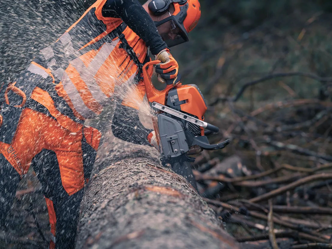 Husqvarna Power Equipment 592 XP 28 in. X-Tough Light RSN C83 in Saint Maries, Idaho - Photo 15