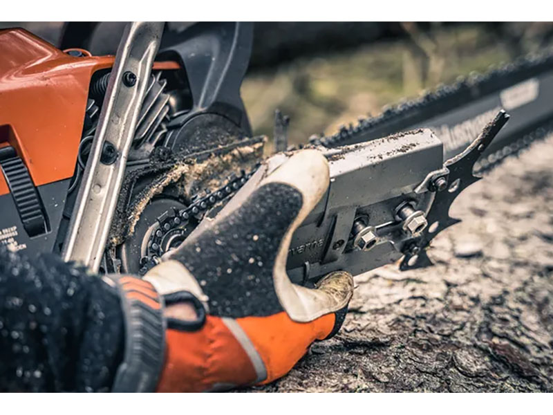 Husqvarna Power Equipment 592 XP G 32 in. C85 in Saint Maries, Idaho