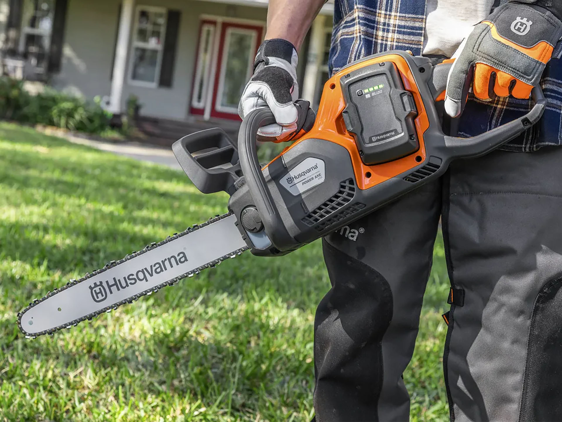 Husqvarna Power Equipment Power Axe 350i battery and charger included in Saint Maries, Idaho