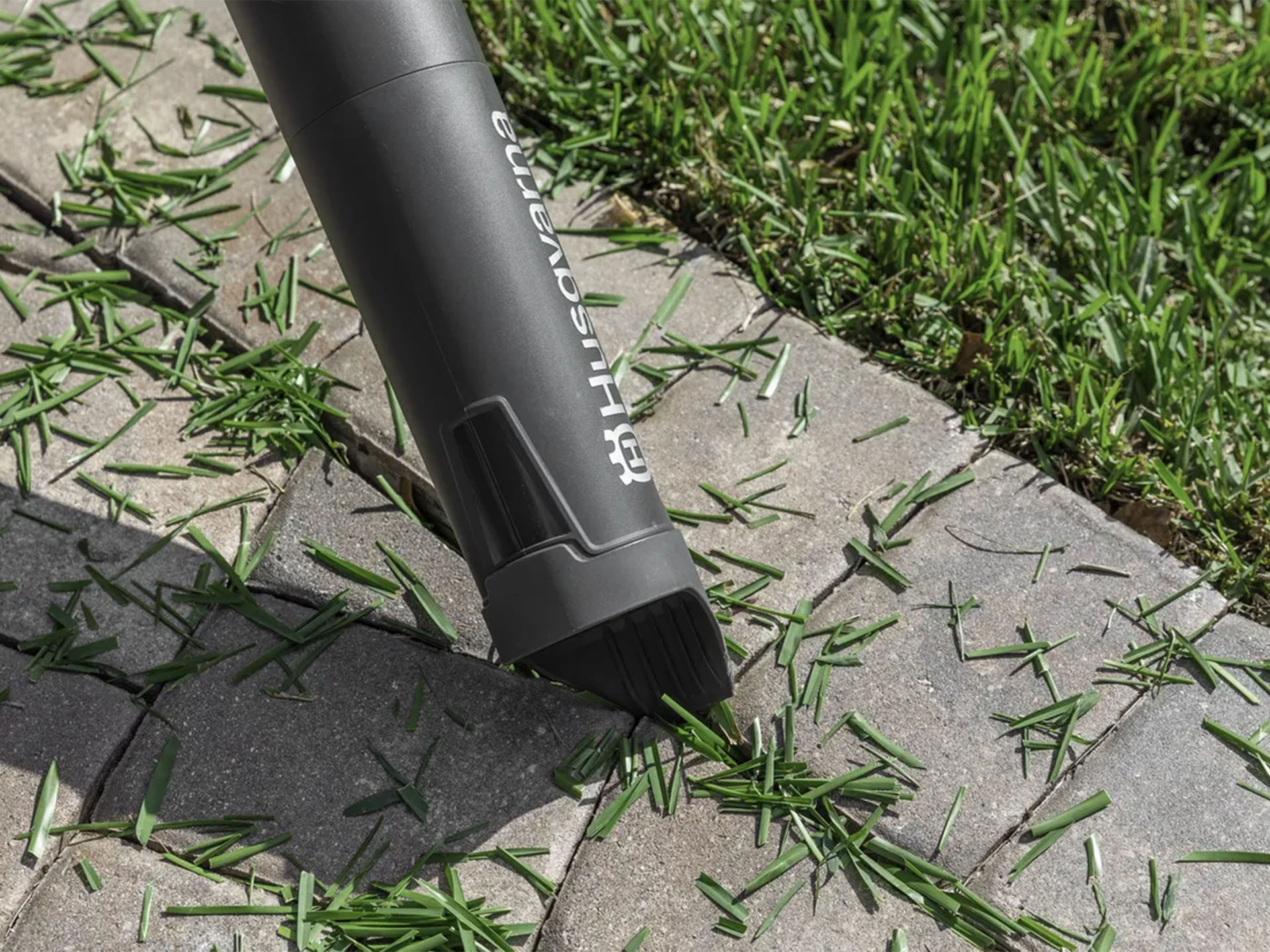Husqvarna Power Equipment Leaf Blaster 350iB (battery and charger included) in Saint Maries, Idaho
