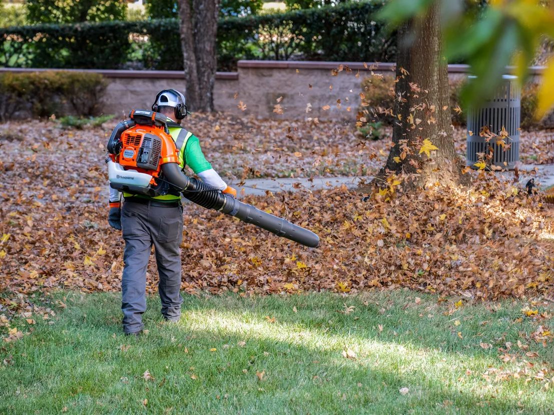 Husqvarna Power Equipment 580BTS in Saint Maries, Idaho - Photo 8
