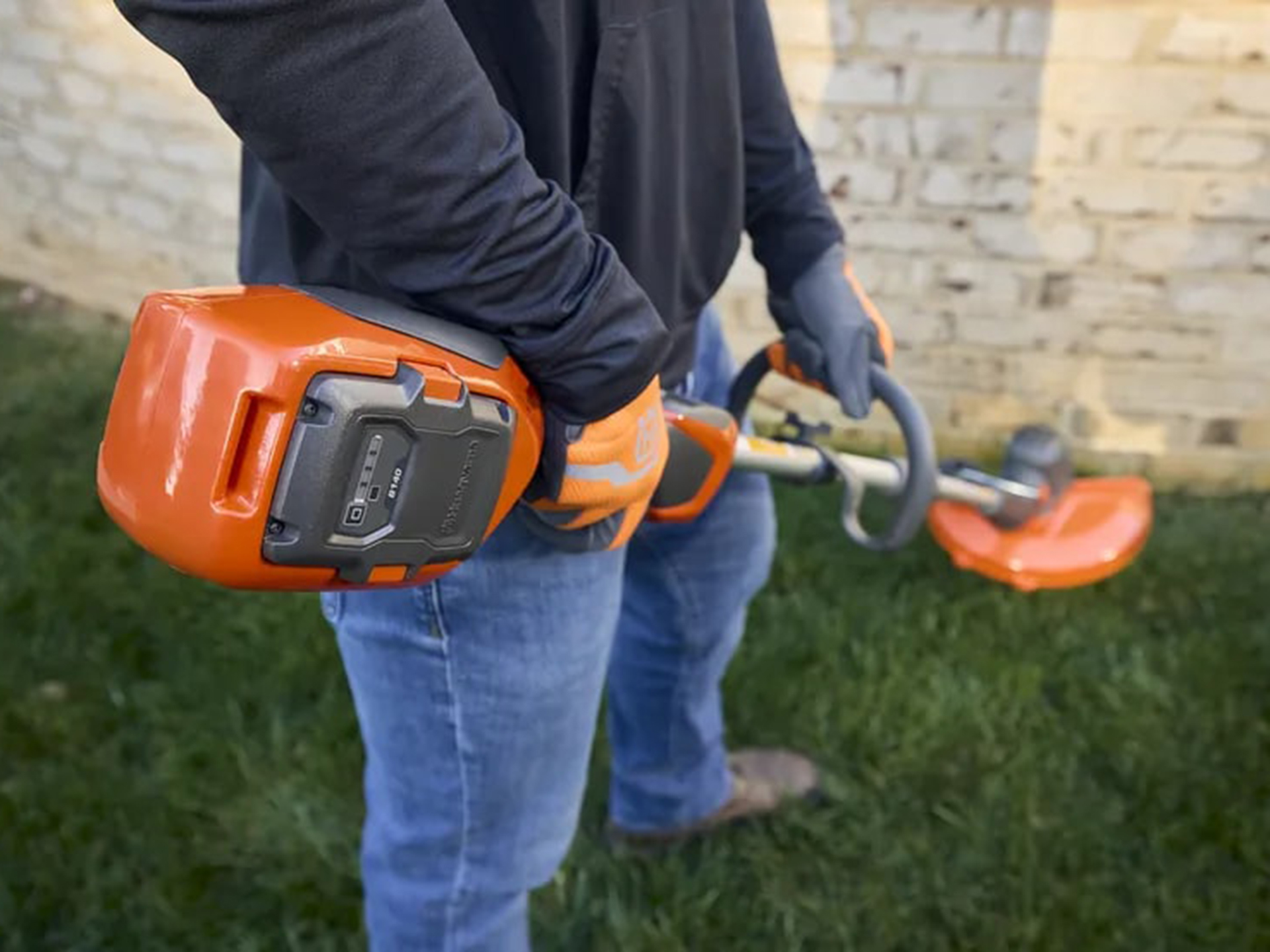 Husqvarna Power Equipment 110iL FLXi with Trimmer Attachment (battery and charger included) in Saint Maries, Idaho - Photo 10