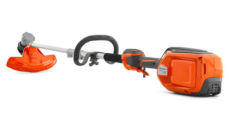 Husqvarna Power Equipment 220iL (battery and charger included) in Saint Maries, Idaho - Photo 1