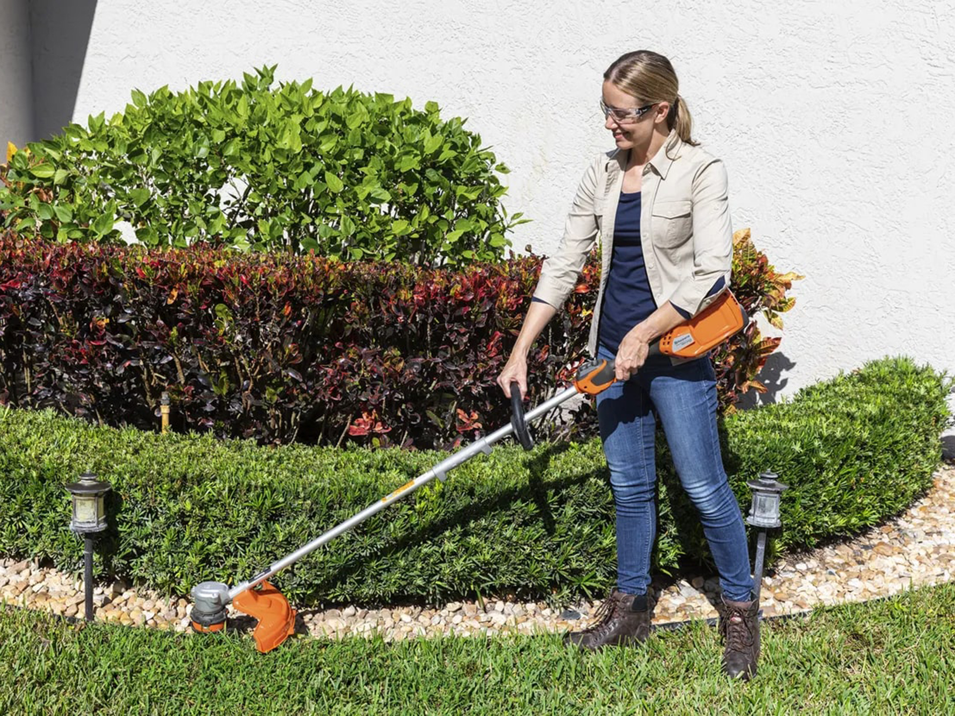 Husqvarna Power Equipment Weed Eater 320iL (tool only) in Saint Maries, Idaho - Photo 8