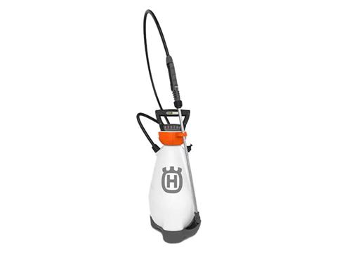 2023 Husqvarna Power Equipment 2 Gallon Battery Handheld Sprayer