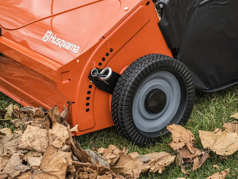 2024 Husqvarna Power Equipment 42 in. Lawn Sweeper in Saint Maries, Idaho - Photo 3