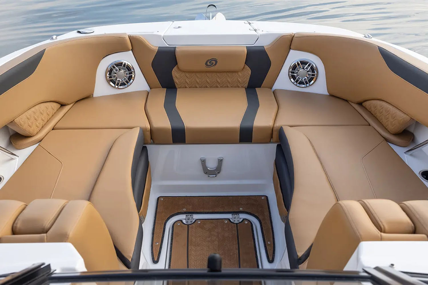 New 2025 Hurricane SunDeck 2600 OB | Power Boats Outboard in