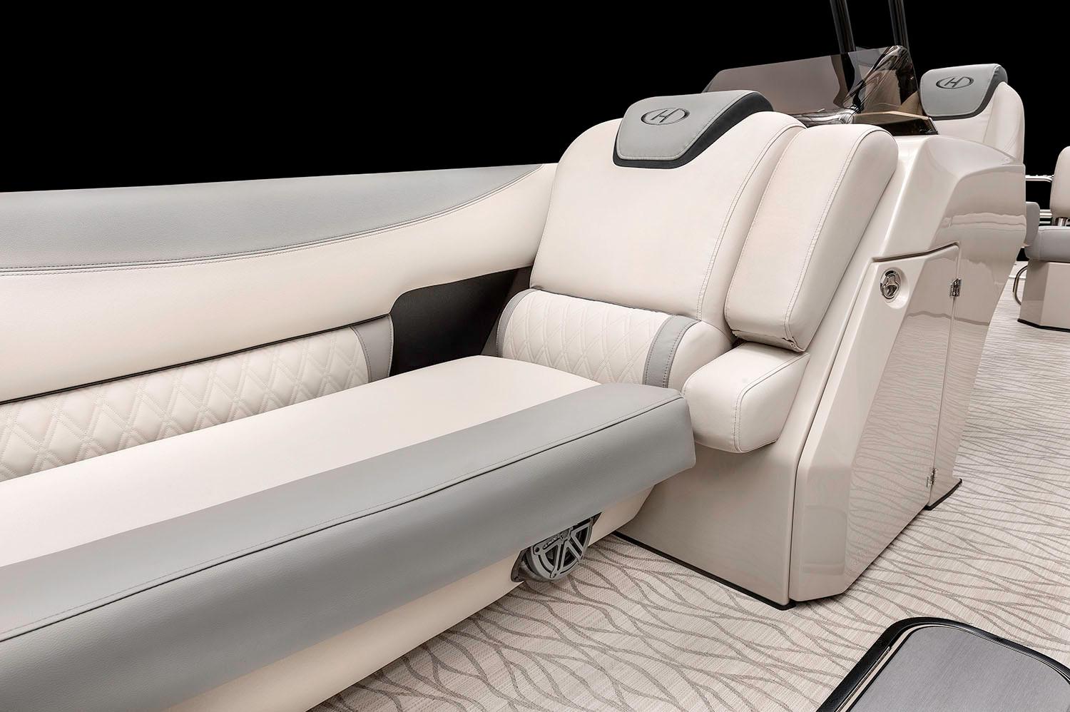 2018 Harris Grand Mariner SEL 230 in Paducah, Kentucky - Photo 6