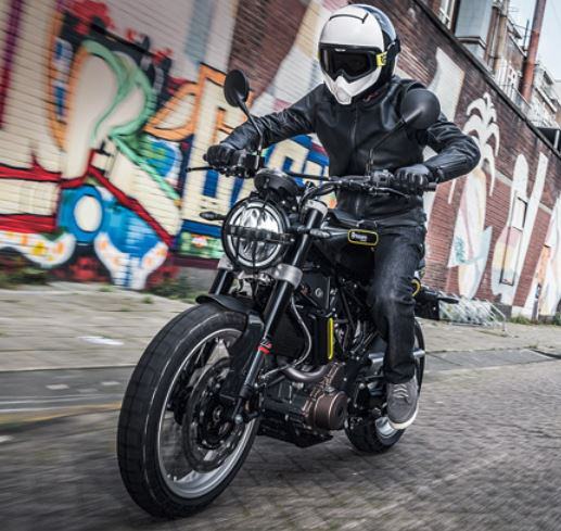 2018 Husqvarna Svartpilen 401 in Eugene, Oregon - Photo 7