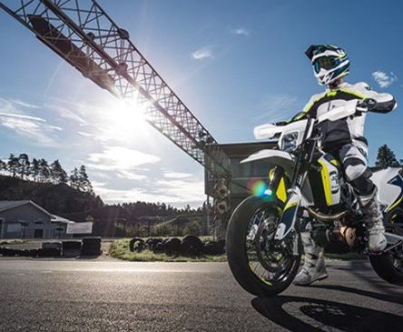 2018 Husqvarna 701 Supermoto in Huron, Ohio - Photo 9