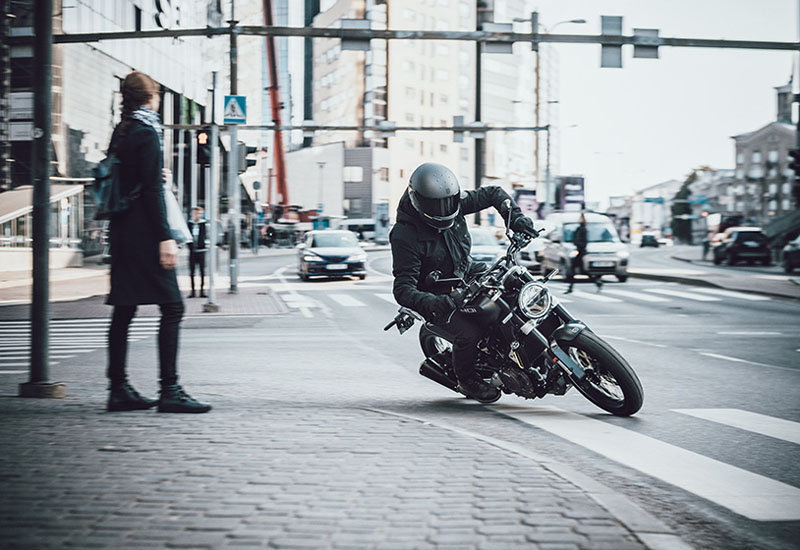 2021 Husqvarna Svartpilen 401 8