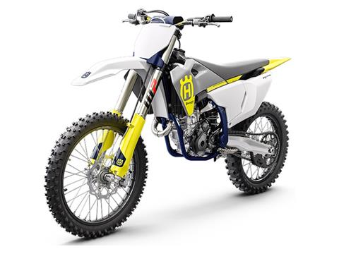 New 2023 Husqvarna FC 250 Motorcycles in Spencerport NY HQ95591 White Grey Yellow