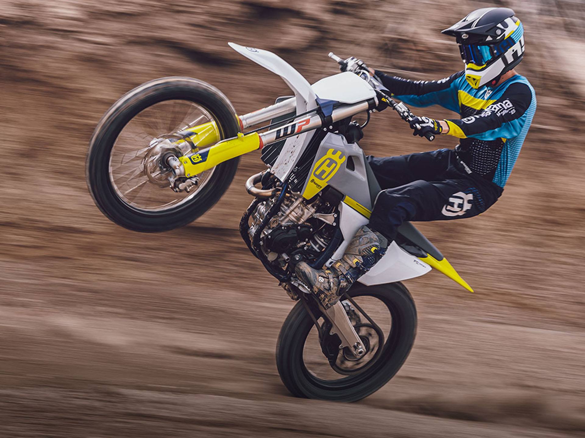 New 2023 Husqvarna FC 250 Motorcycles in Spencerport NY HQ95591 White Grey Yellow