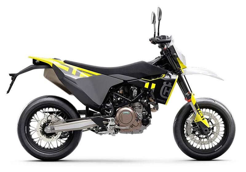 2023 Husqvarna 701 Supermoto 10