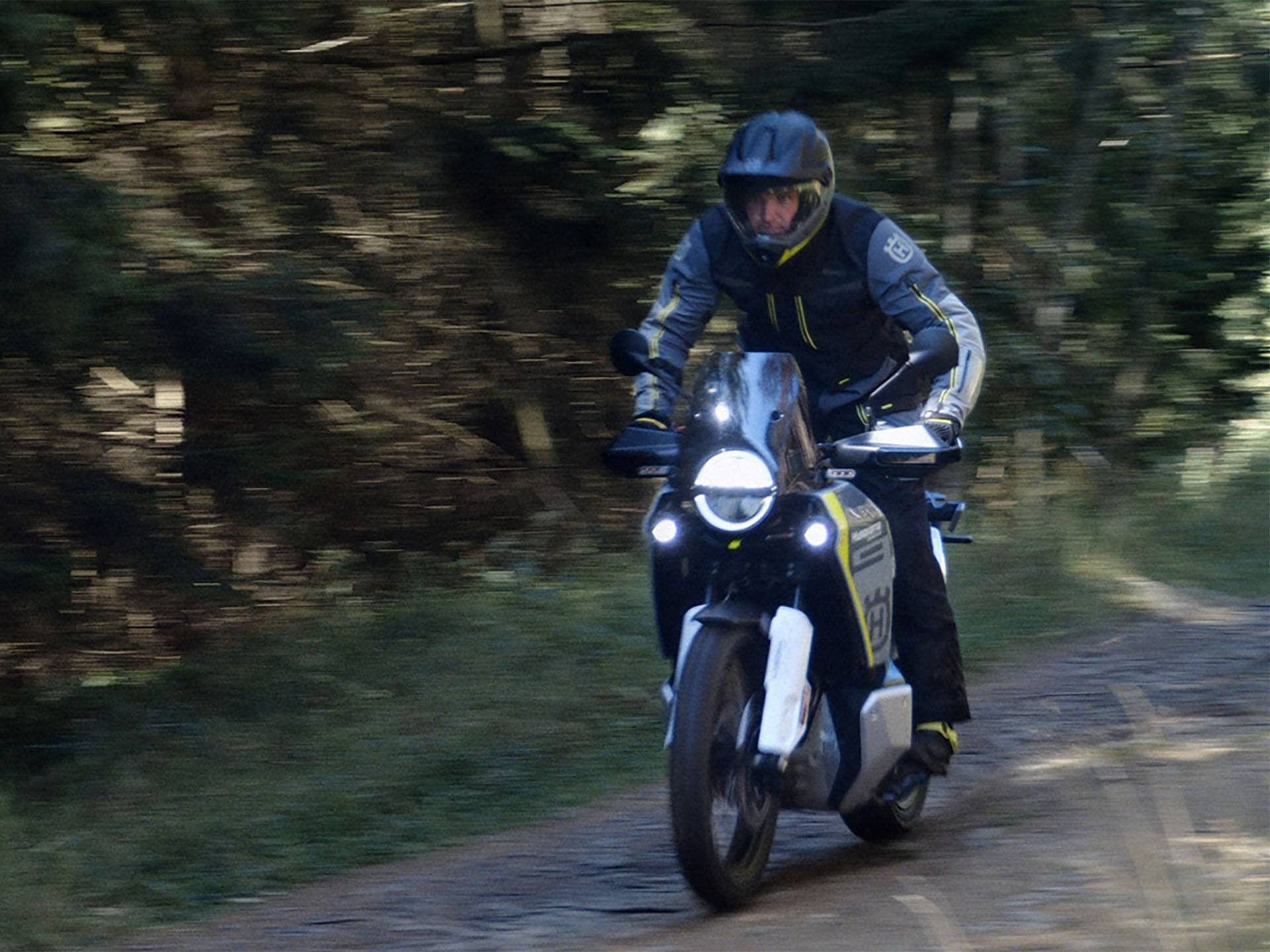 Husqvarna norden 901 price top