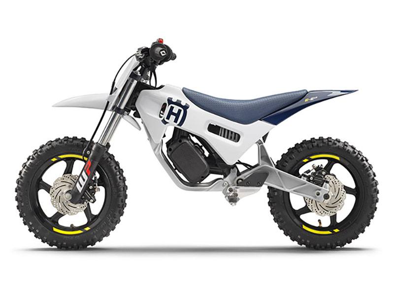 2024 Husqvarna EE 2 in Athens, Ohio - Photo 2