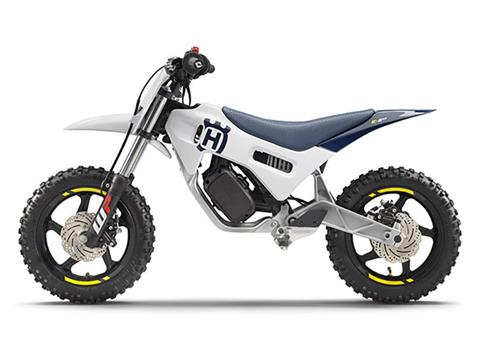 2024 Husqvarna EE 2 in Athens, Ohio - Photo 2