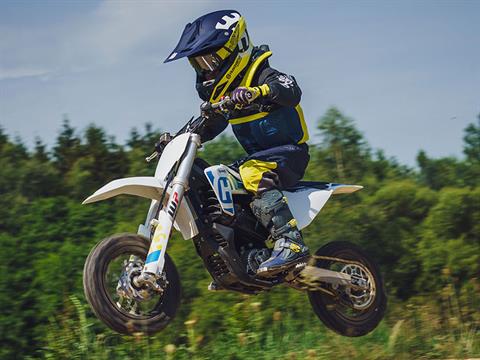 2024 Husqvarna EE 3 in Athens, Ohio - Photo 14