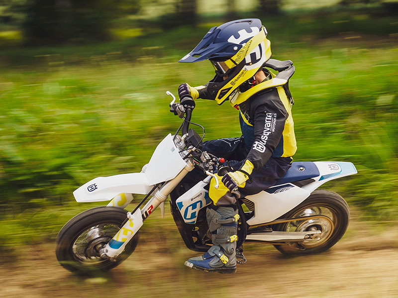 2024 Husqvarna EE 3 in Athens, Ohio - Photo 16