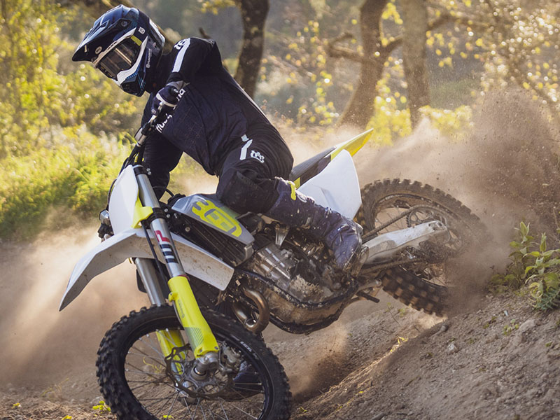 Husqvarna 450 motorbike on sale