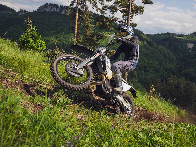 2024 Husqvarna TE 300 Pro in Athens, Ohio - Photo 14