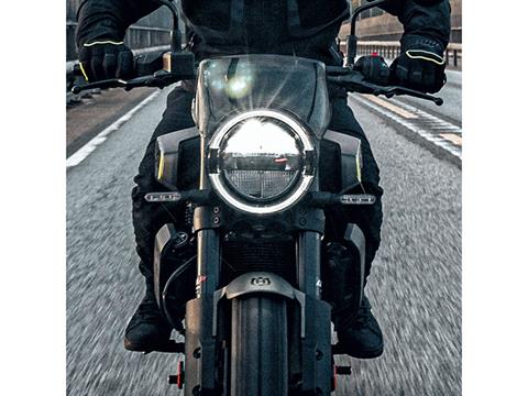 2024 Husqvarna Svartpilen 401 in Marionville, Missouri - Photo 9