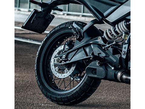 2024 Husqvarna Svartpilen 401 in Marionville, Missouri - Photo 11