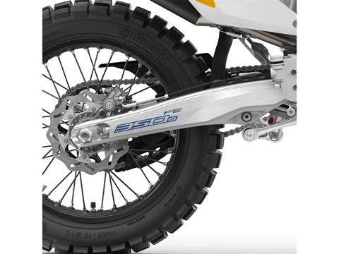 2025 Husqvarna FE 350s Heritage in Athens, Ohio - Photo 7