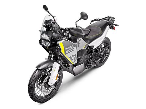 2025 Husqvarna Norden 901 in Athens, Ohio - Photo 4