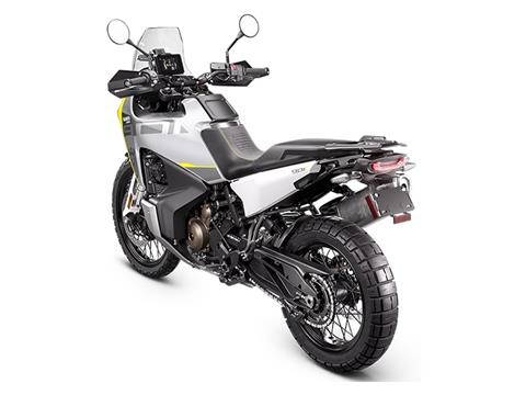 2025 Husqvarna Norden 901 in Athens, Ohio - Photo 7