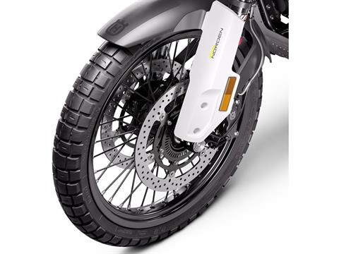 2025 Husqvarna Norden 901 in Athens, Ohio - Photo 13
