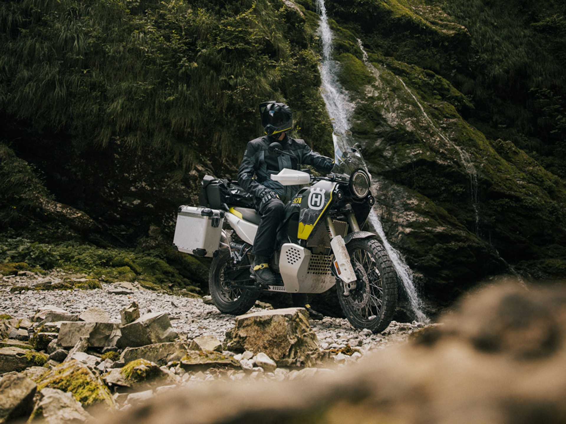 Husqvarna 901 enduro on sale