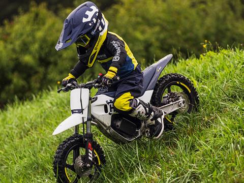 2025 Husqvarna EE 2 in Athens, Ohio - Photo 18