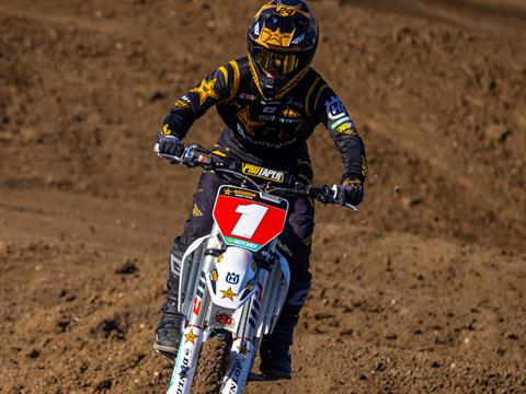 2025 Husqvarna FC 250 Factory Edition in Athens, Ohio - Photo 19