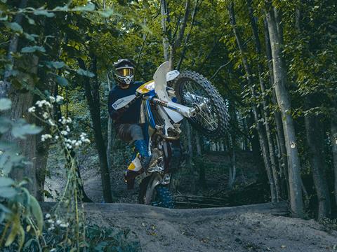 2025 Husqvarna FE 450 Heritage in Athens, Ohio - Photo 13