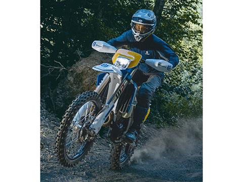 2025 Husqvarna FE 450 Heritage in Athens, Ohio - Photo 18