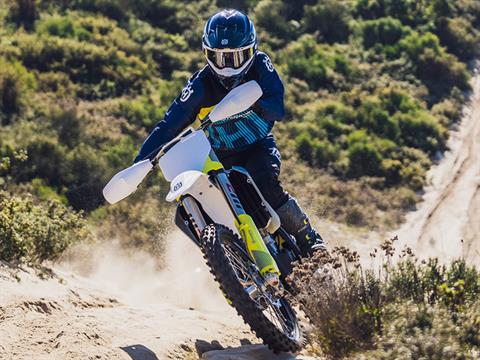 2025 Husqvarna FX 350 in Athens, Ohio - Photo 18