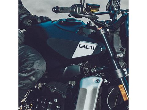 2025 Husqvarna Svartpilen 801 in Marionville, Missouri - Photo 8