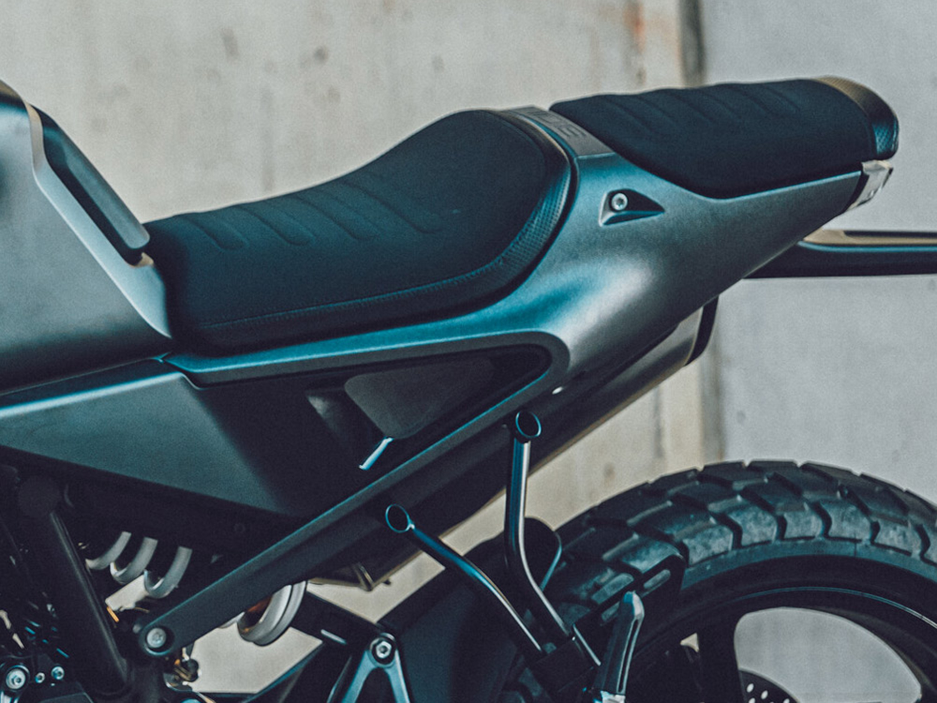 2025 Husqvarna Svartpilen 801 in Marionville, Missouri - Photo 9