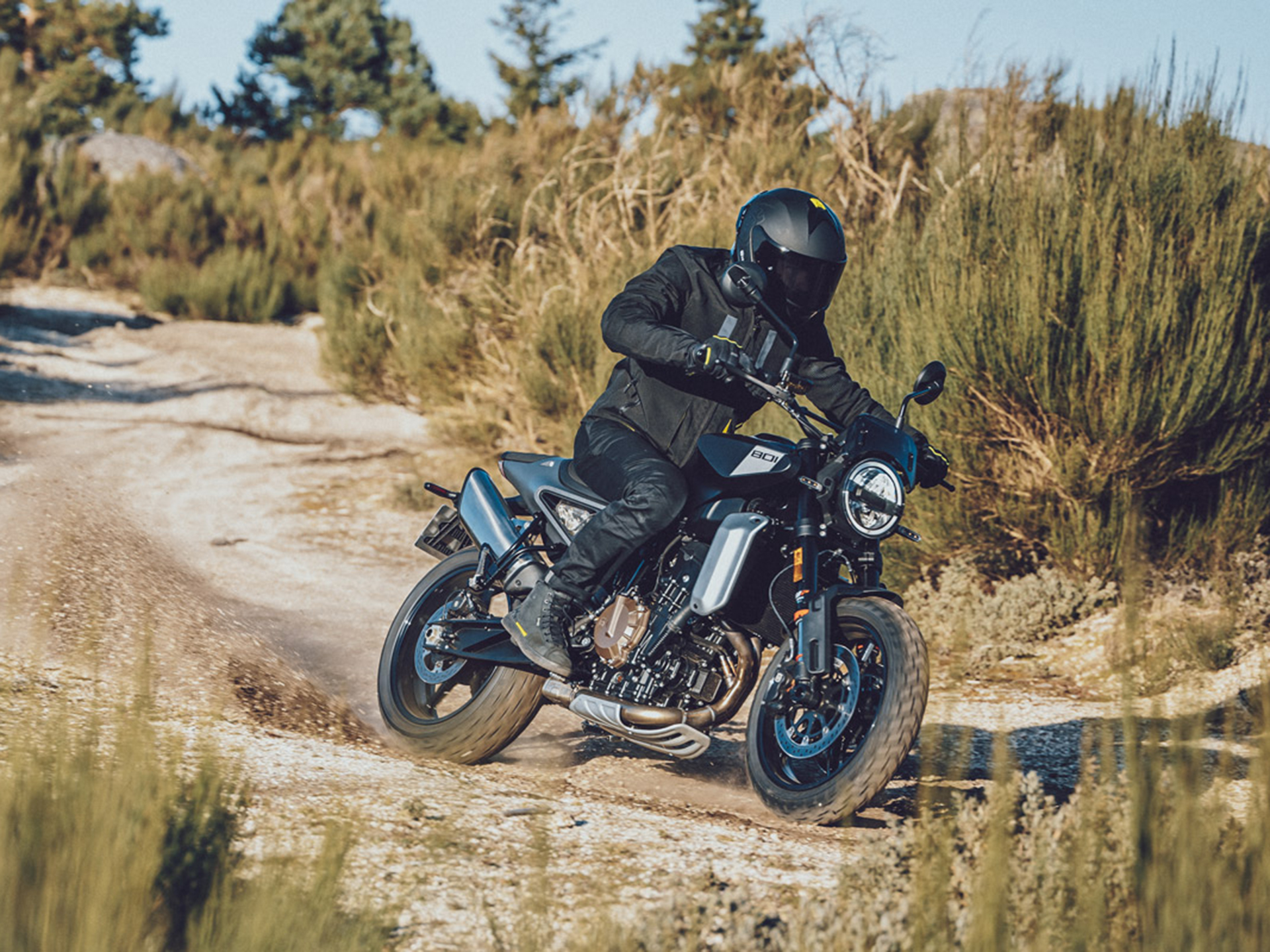2025 Husqvarna Svartpilen 801 Black Motorcycles Amarillo Texas F2775Y2