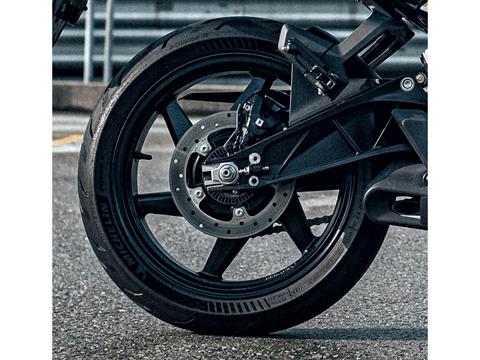 2025 Husqvarna Vitpilen 401 in Marionville, Missouri - Photo 9