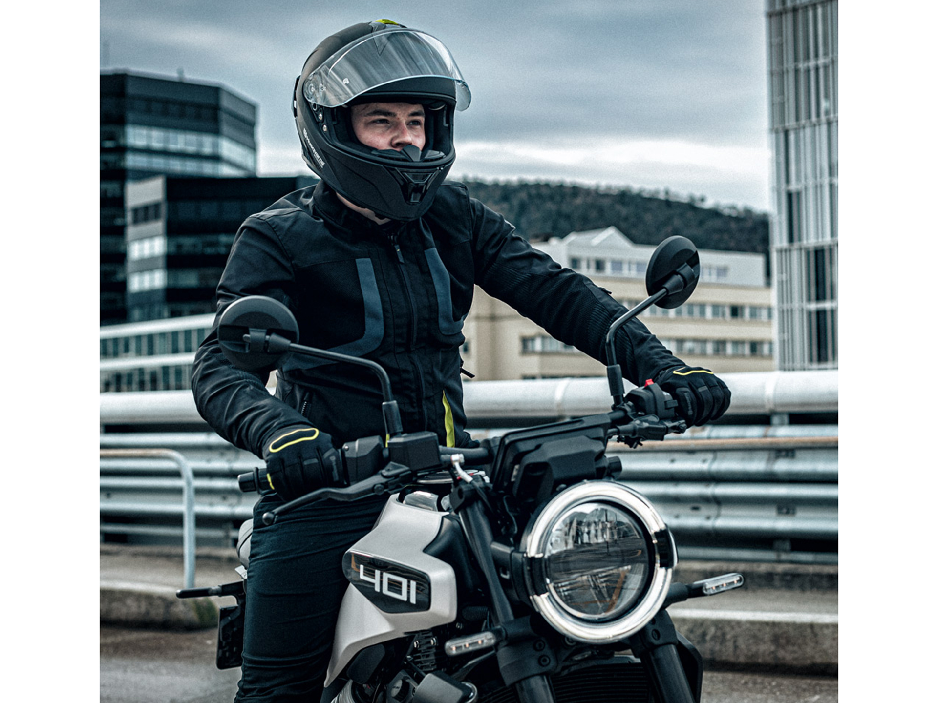 2025 Husqvarna Vitpilen 401 in Marionville, Missouri - Photo 13