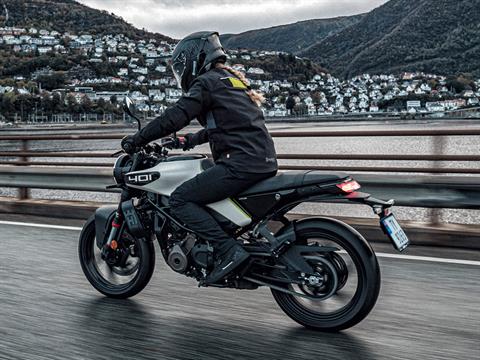 2025 Husqvarna Vitpilen 401 in Marionville, Missouri - Photo 19